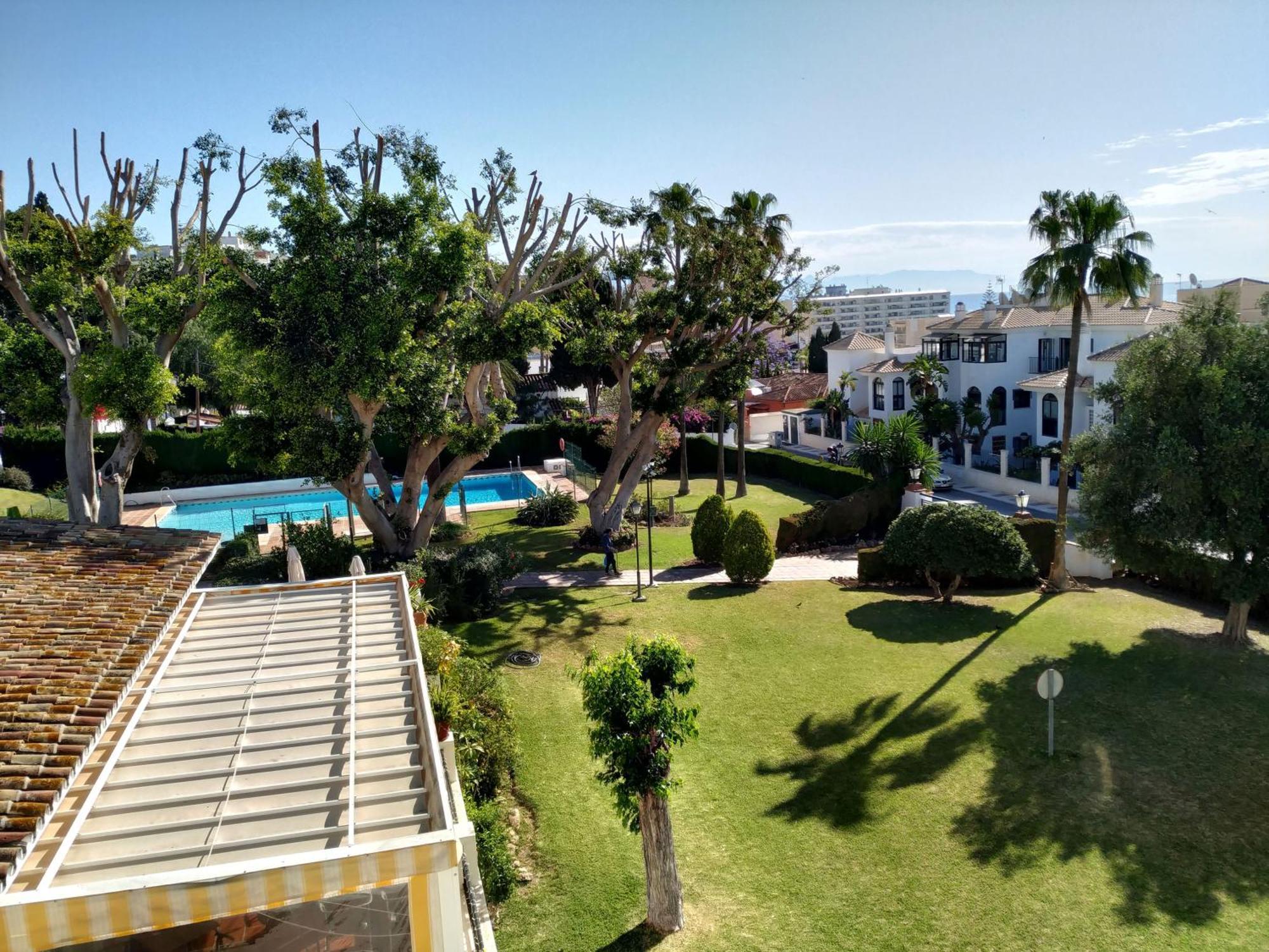 Carihuela Luxus Holiday Торемолинос Екстериор снимка